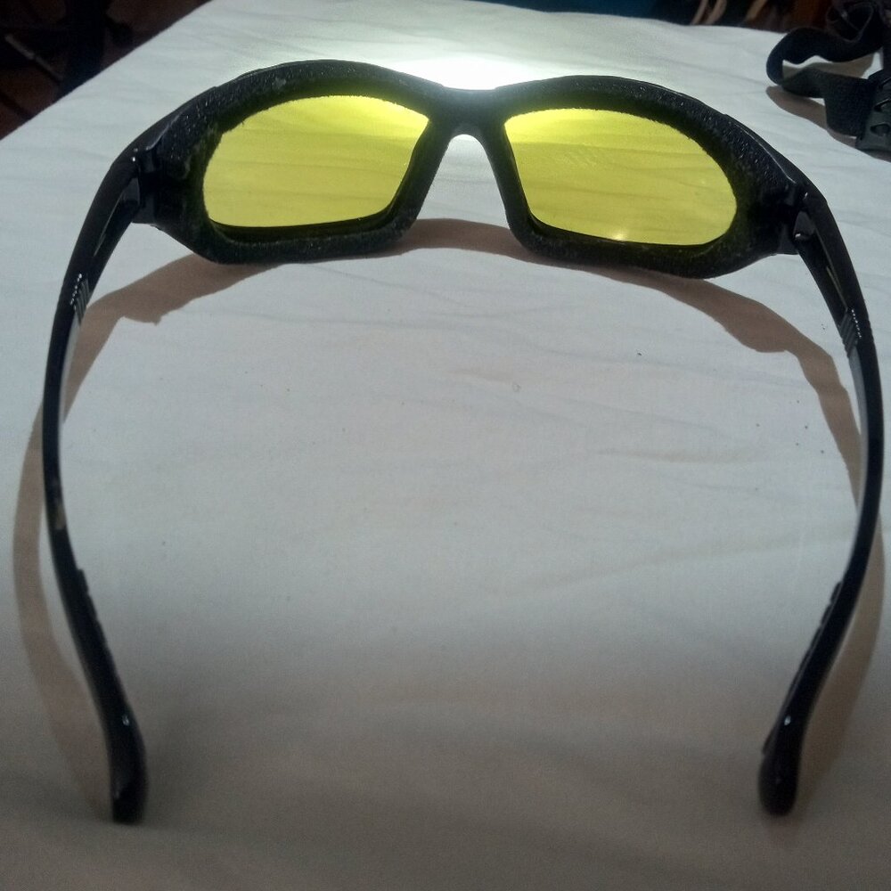 Tinted Riding glasses - Picture 2 of 3